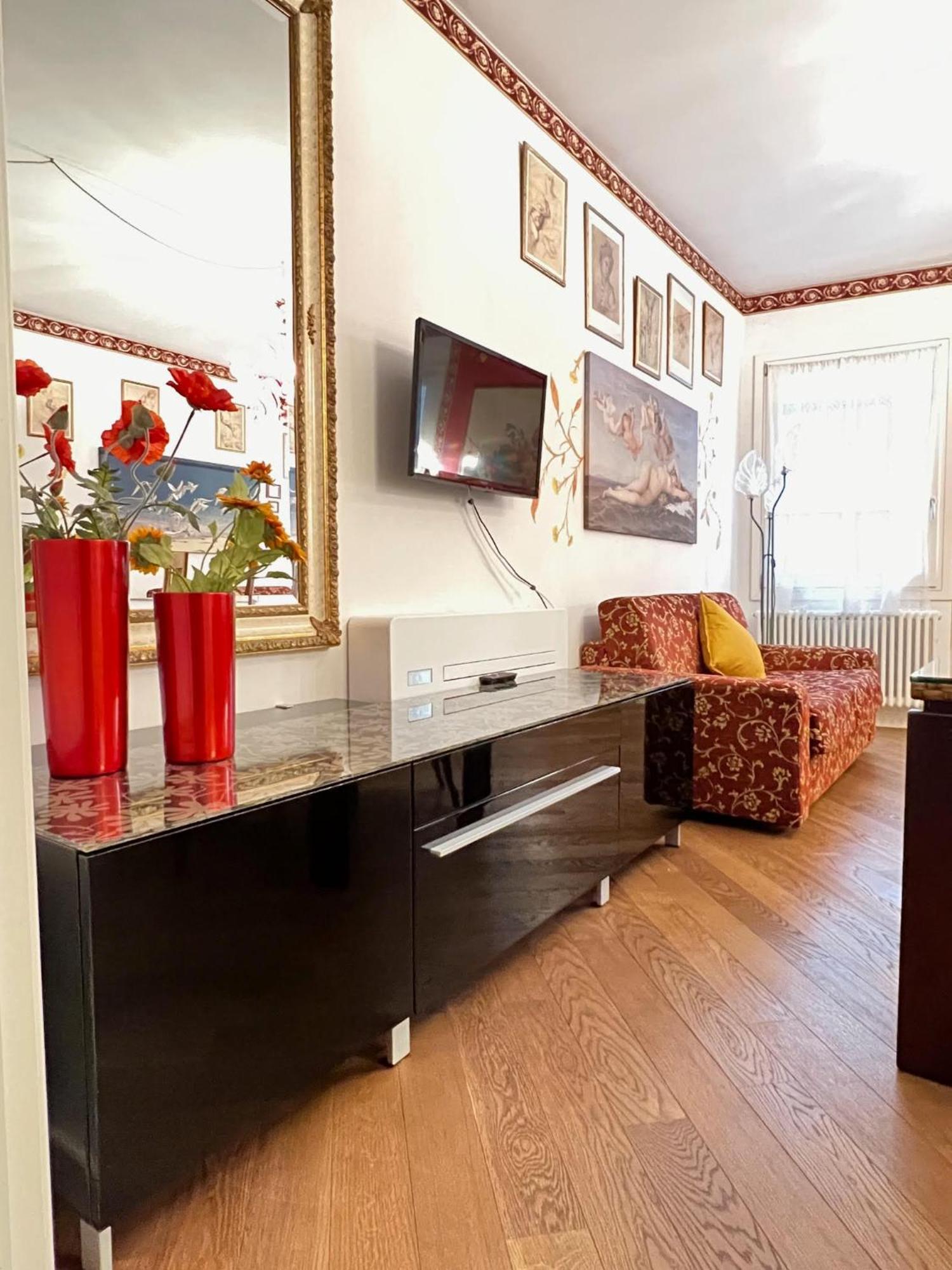 Casabella Apartment Venesia Bagian luar foto